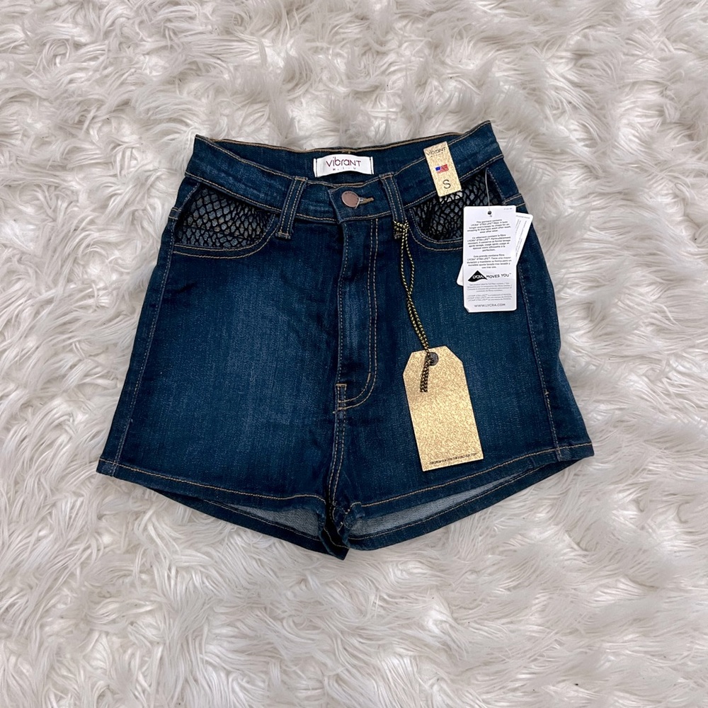 3/$20🌸 High Waist Shorts